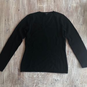V neck Ann Taylor black cashmere sweater